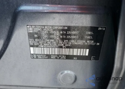 2017 Toyota Rav4 Xle z USA, uszkodzony, nr VIN JTMWFREV6HD093077